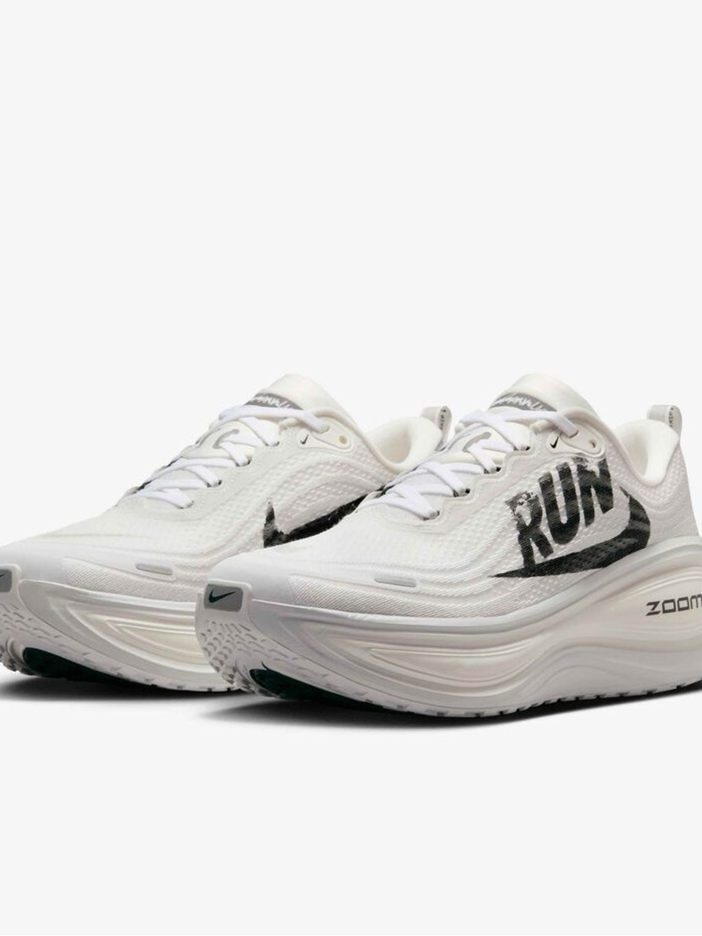 Nike Vomero Plus Run Pack Reverse Swoosh White Black Men’s 9 / Women’s 10.5 NIB
